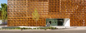 Exterior shot of Oversized insulated glass units for Aspen Art Museum's entrance.