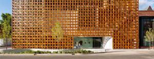 Exterior shot of Oversized insulated glass units for Aspen Art Museum's entrance.